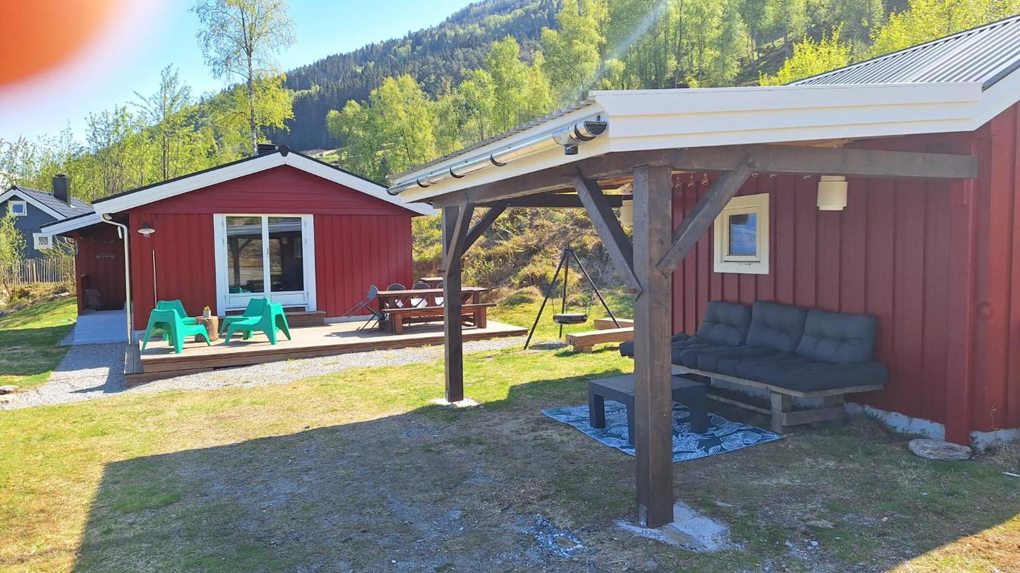 Nordfjordcabins Utvik Exterior photo
