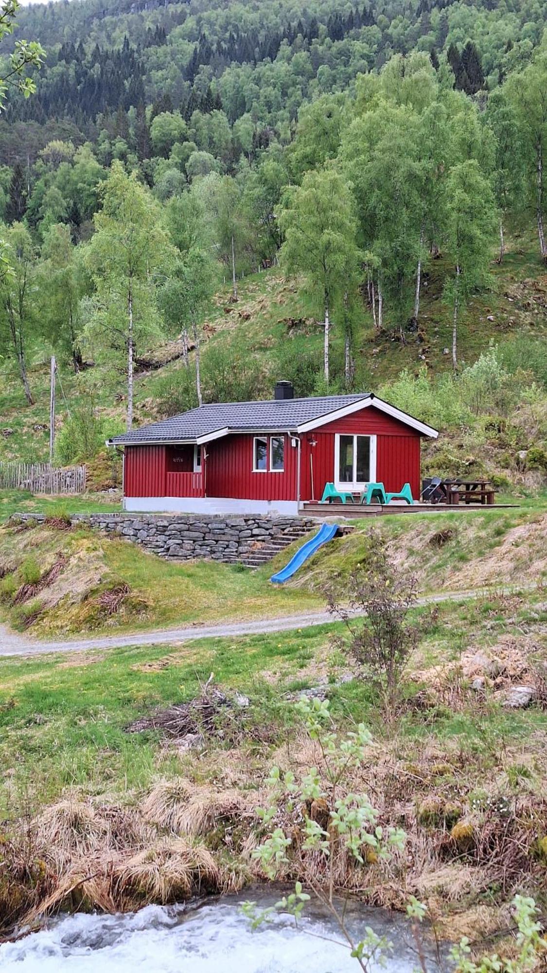 Nordfjordcabins Utvik Exterior photo